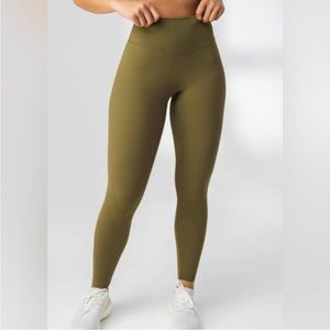 Vitality/Balance Athletica Cloud legging, color willow, size small